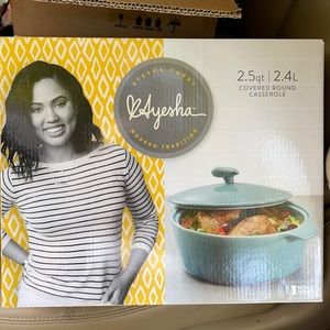 Ayesha Curry 2.5qt Covered Casserole